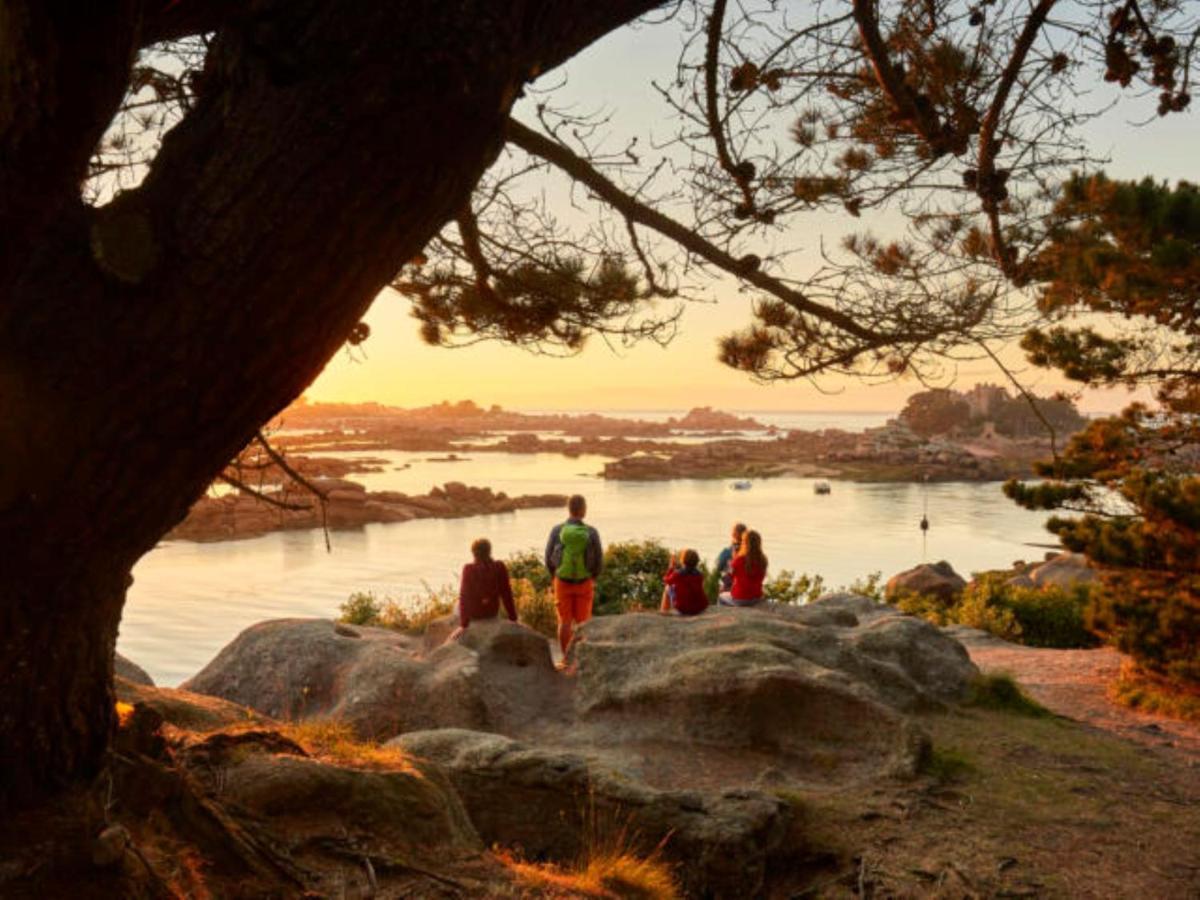 Apartament Vue Mer Cote De Granit Rose En Bretagne Trébeurden Zewnętrze zdjęcie