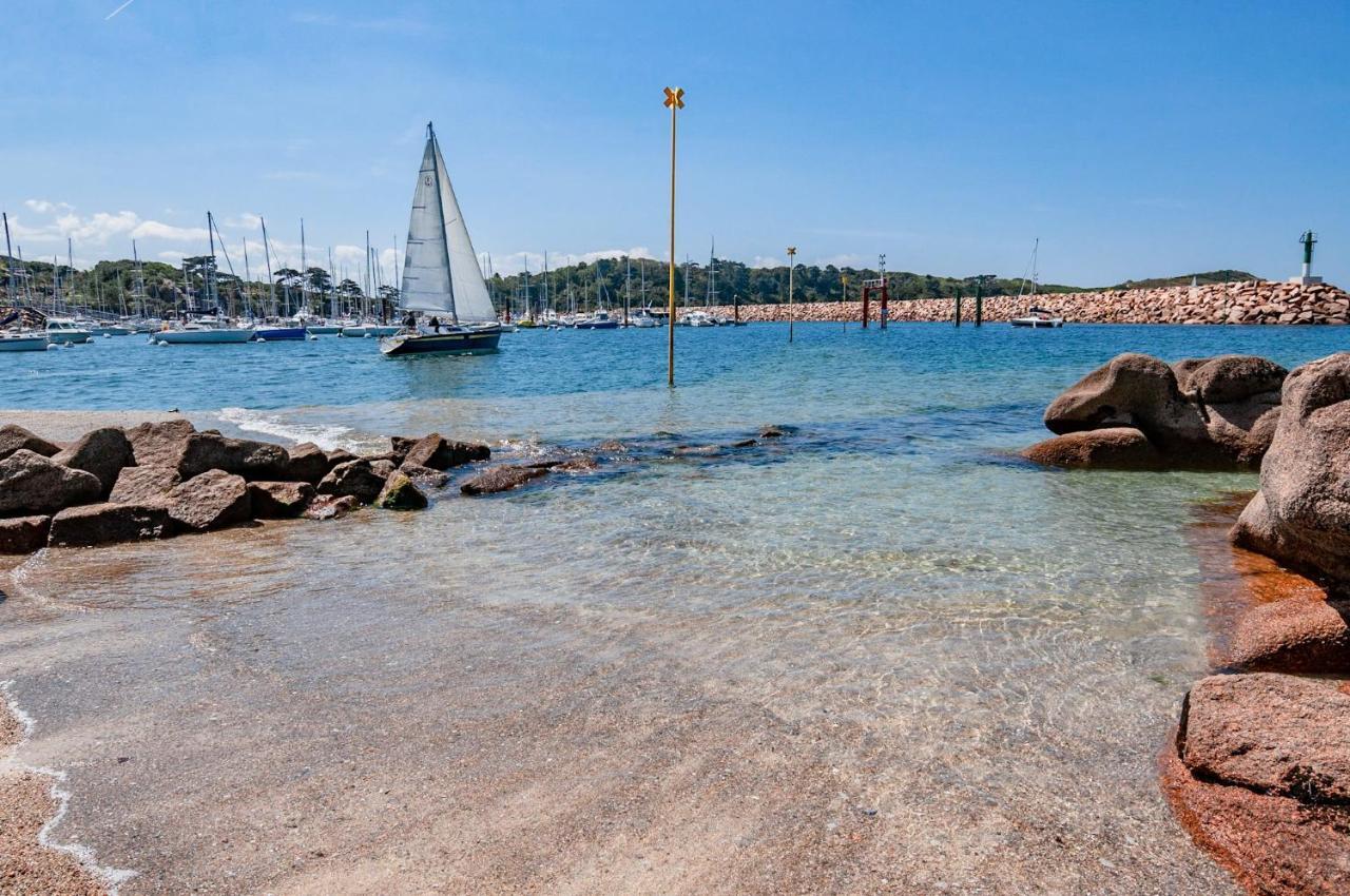 Vue Mer Cote De Granit Rose En Bretagne Trébeurden Zewnętrze zdjęcie